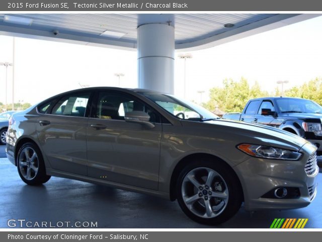 2015 Ford Fusion SE in Tectonic Silver Metallic