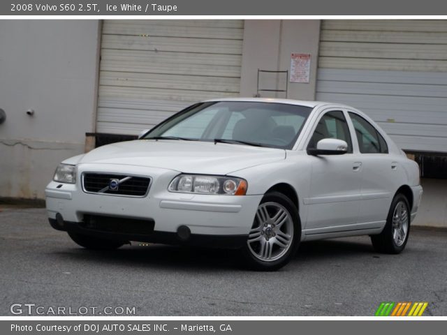 2008 Volvo S60 2.5T in Ice White