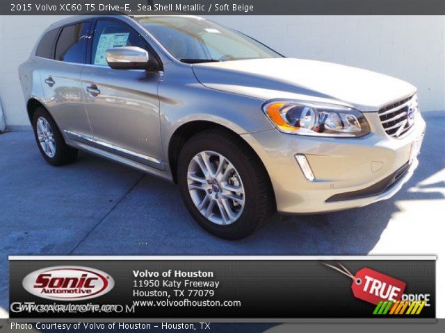 2015 Volvo XC60 T5 Drive-E in Sea Shell Metallic