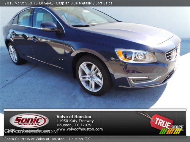 2015 Volvo S60 T5 Drive-E in Caspian Blue Metallic