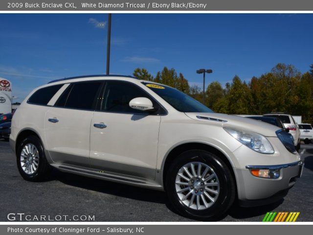2009 Buick Enclave CXL in White Diamond Tricoat
