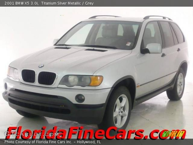 2001 BMW X5 3.0i in Titanium Silver Metallic