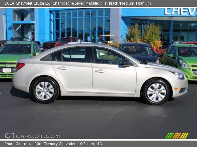 2014 Chevrolet Cruze LS in Champagne Silver Metallic