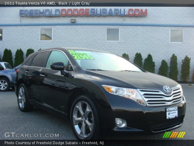 2011 Toyota Venza V6 AWD in Black