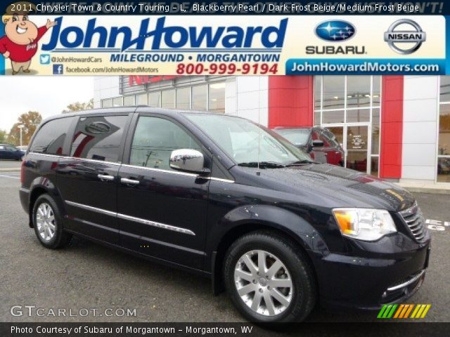 2011 Chrysler Town & Country Touring - L in Blackberry Pearl