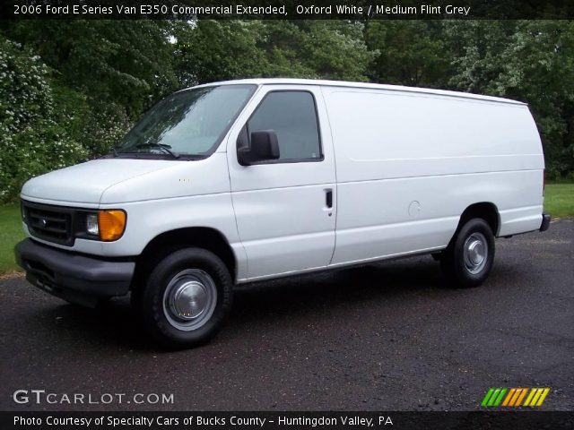 2006 Ford E Series Van E350 Commercial Extended in Oxford White