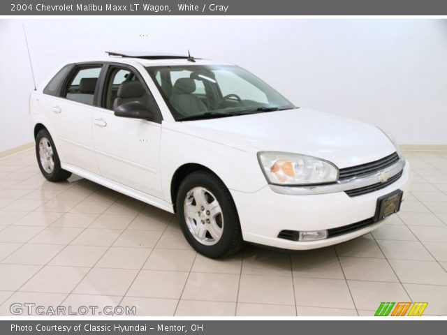2004 Chevrolet Malibu Maxx LT Wagon in White