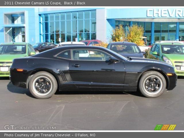 2011 Chevrolet Camaro LS Coupe in Black