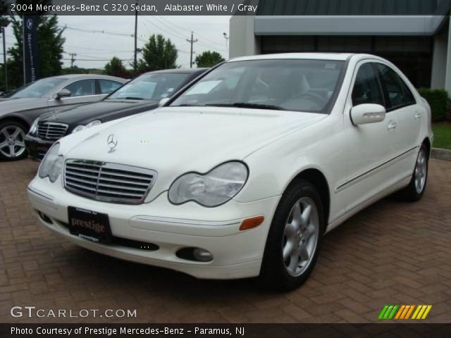 2004 Mercedes-Benz C 320 Sedan in Alabaster White