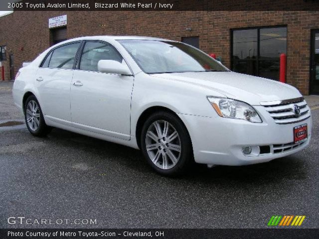 2005 Toyota Avalon Limited in Blizzard White Pearl