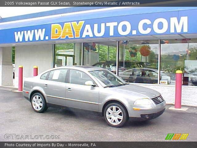 2005 Volkswagen Passat GLX Sedan in Stonehenge Grey Metallic