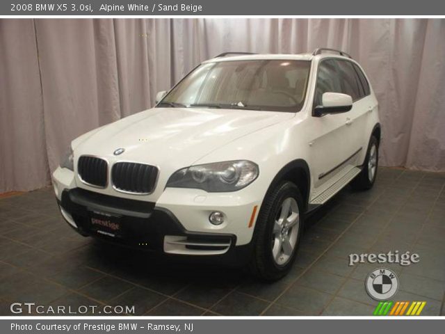 2008 BMW X5 3.0si in Alpine White