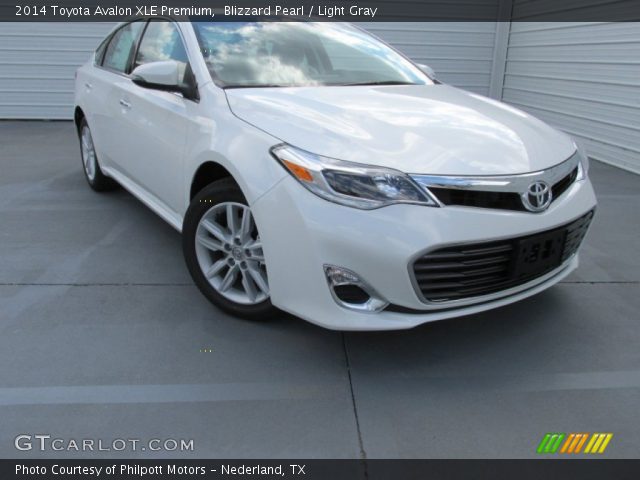 2014 Toyota Avalon XLE Premium in Blizzard Pearl