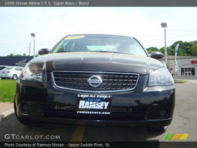 2006 Nissan Altima 2.5 S in Super Black
