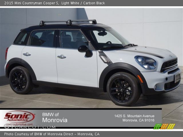 2015 Mini Countryman Cooper S in Light White