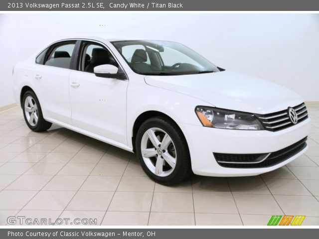 2013 Volkswagen Passat 2.5L SE in Candy White