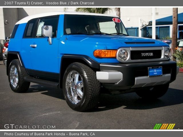 2007 Toyota FJ Cruiser  in Voodoo Blue