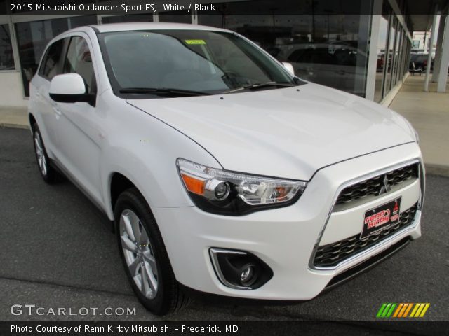 2015 Mitsubishi Outlander Sport ES in White