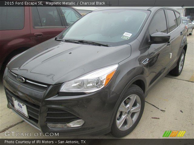 2015 Ford Escape SE in Magnetic Metallic