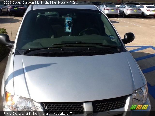 2003 Dodge Caravan SE in Bright Silver Metallic