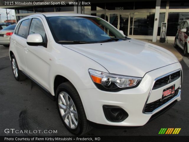 2015 Mitsubishi Outlander Sport ES in White