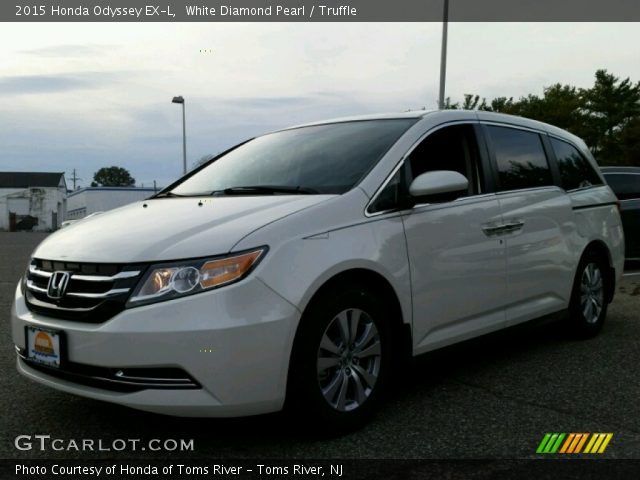 2015 Honda Odyssey EX-L in White Diamond Pearl