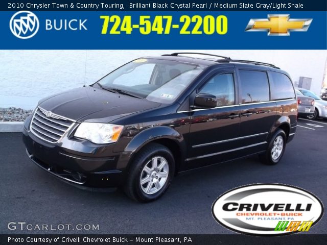 2010 Chrysler Town & Country Touring in Brilliant Black Crystal Pearl