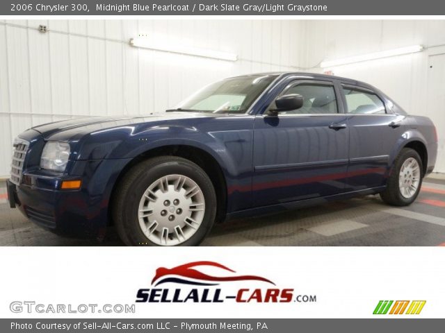 2006 Chrysler 300  in Midnight Blue Pearlcoat