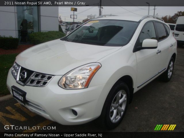 2011 Nissan Rogue SV AWD in Pearl White
