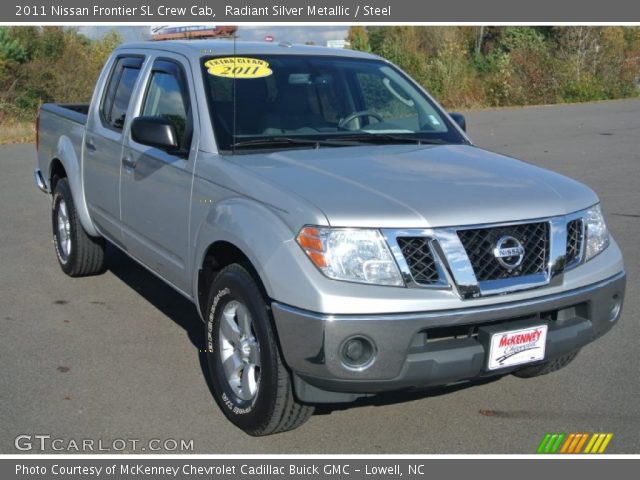 2011 Nissan Frontier SL Crew Cab in Radiant Silver Metallic