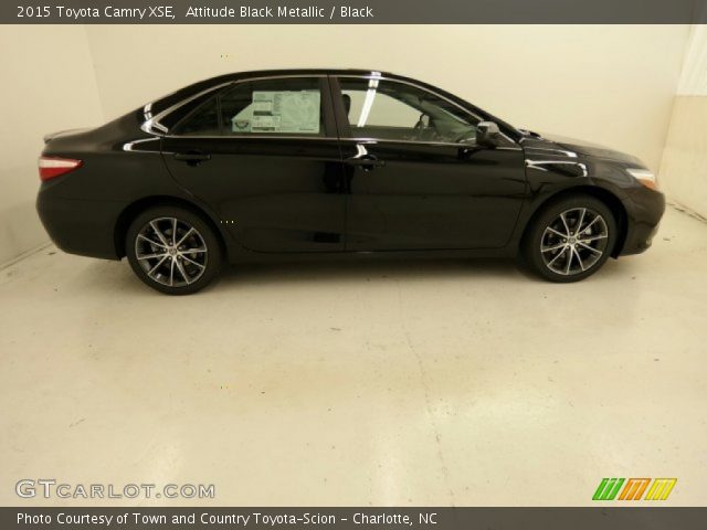 2015 Toyota Camry XSE in Attitude Black Metallic