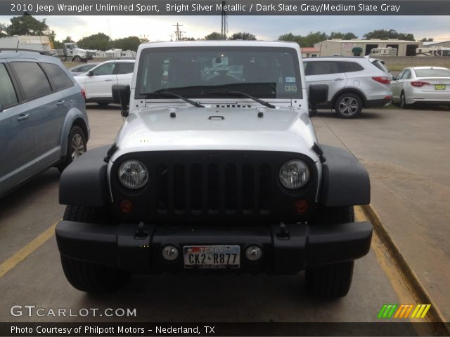 2010 Jeep Wrangler Unlimited Sport in Bright Silver Metallic