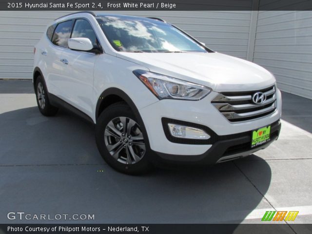 2015 Hyundai Santa Fe Sport 2.4 in Frost White Pearl