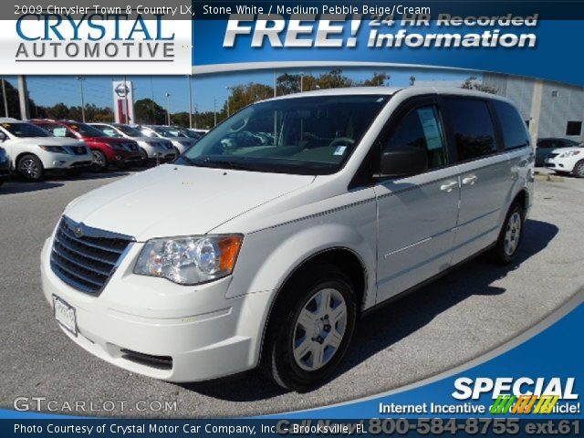 2009 Chrysler Town & Country LX in Stone White