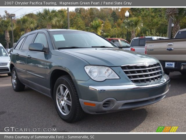 2007 Chrysler Pacifica Touring in Magnesium Green Pearl
