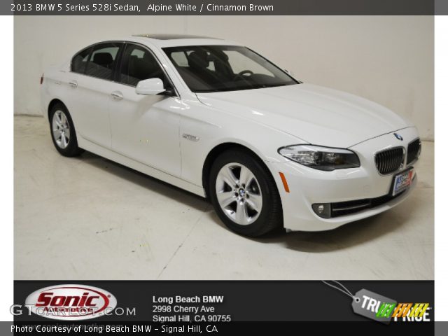 2013 BMW 5 Series 528i Sedan in Alpine White