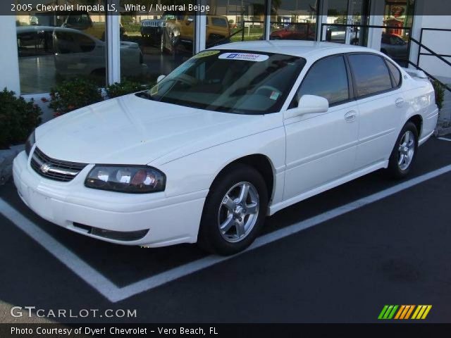 2005 Chevrolet Impala LS in White