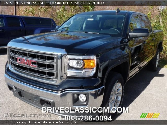 2015 GMC Sierra 1500 SLE Crew Cab 4x4 in Onyx Black