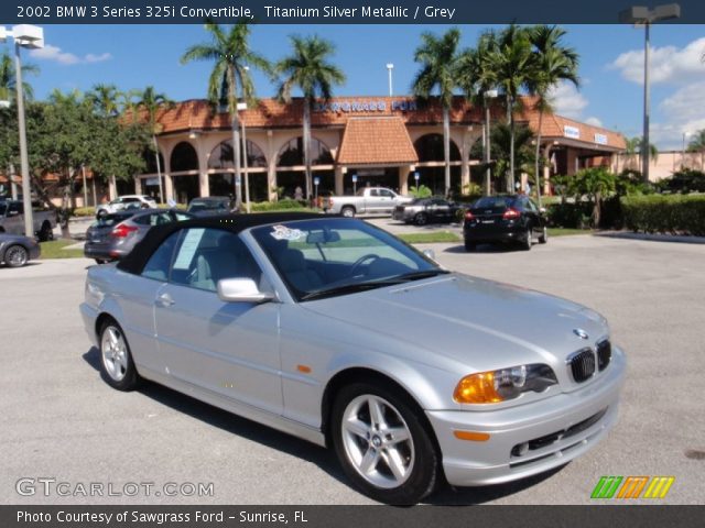 2002 BMW 3 Series 325i Convertible in Titanium Silver Metallic