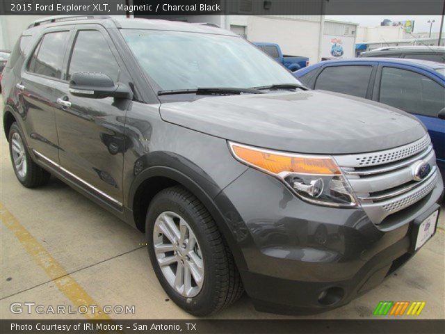 2015 Ford Explorer XLT in Magnetic