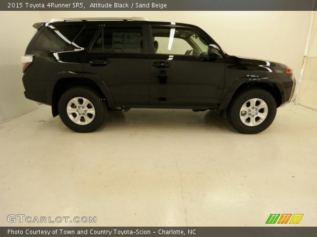 2015 Toyota 4Runner SR5 in Attitude Black