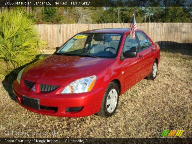 2005 Mitsubishi Lancer ES in Rio Red Pearl