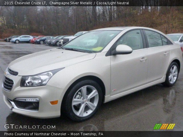 2015 Chevrolet Cruze LT in Champagne Silver Metallic