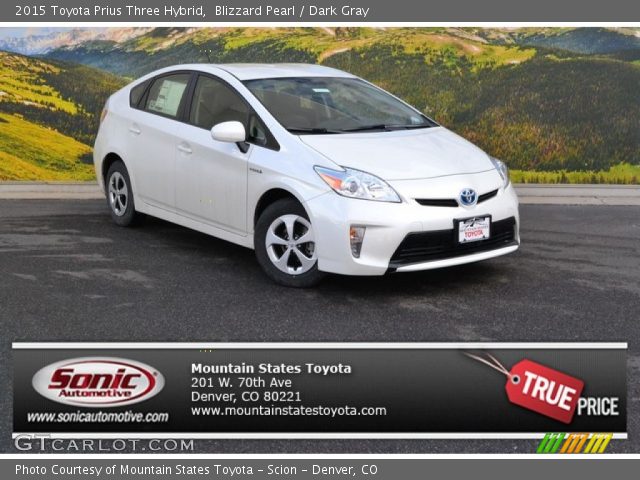 2015 Toyota Prius Three Hybrid in Blizzard Pearl