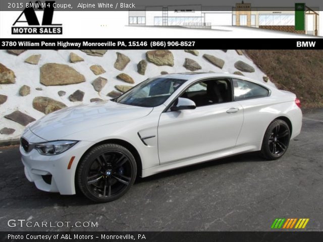 2015 BMW M4 Coupe in Alpine White