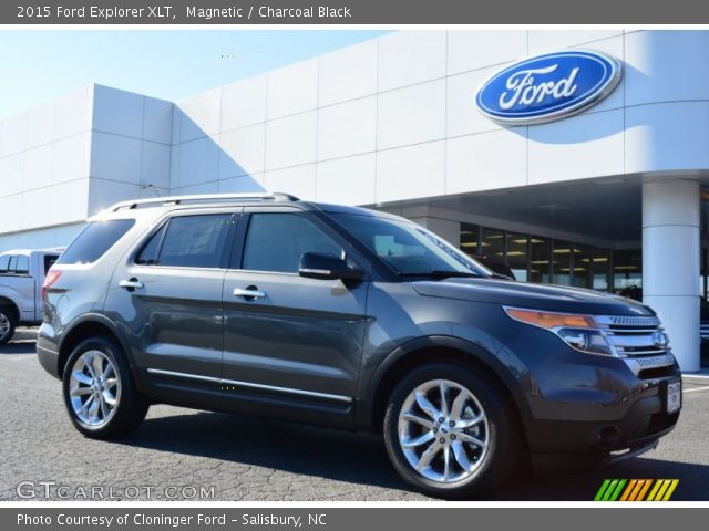 2015 Ford Explorer XLT in Magnetic