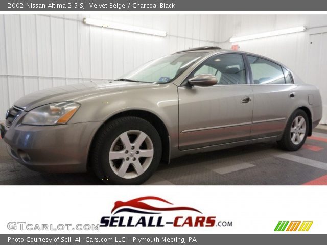 2002 Nissan Altima 2.5 S in Velvet Beige