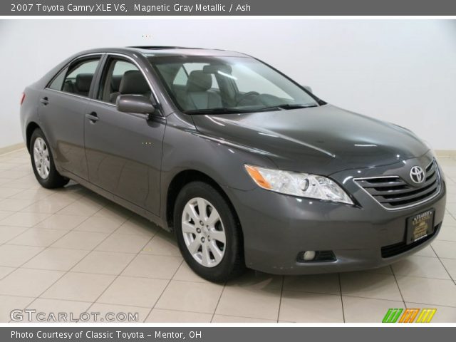 2007 Toyota Camry XLE V6 in Magnetic Gray Metallic