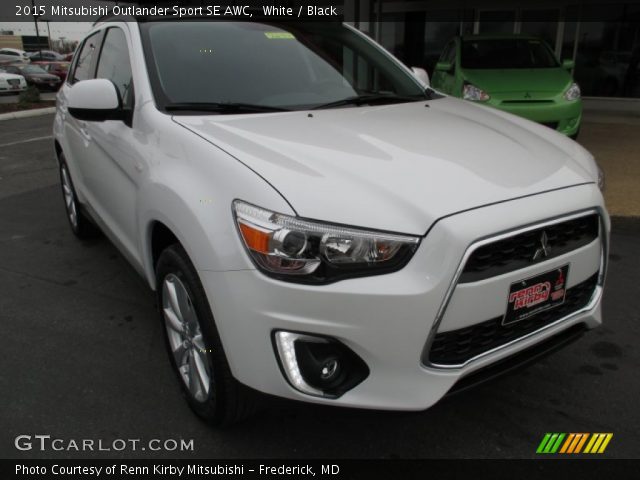 2015 Mitsubishi Outlander Sport SE AWC in White