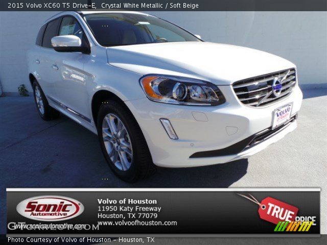 2015 Volvo XC60 T5 Drive-E in Crystal White Metallic